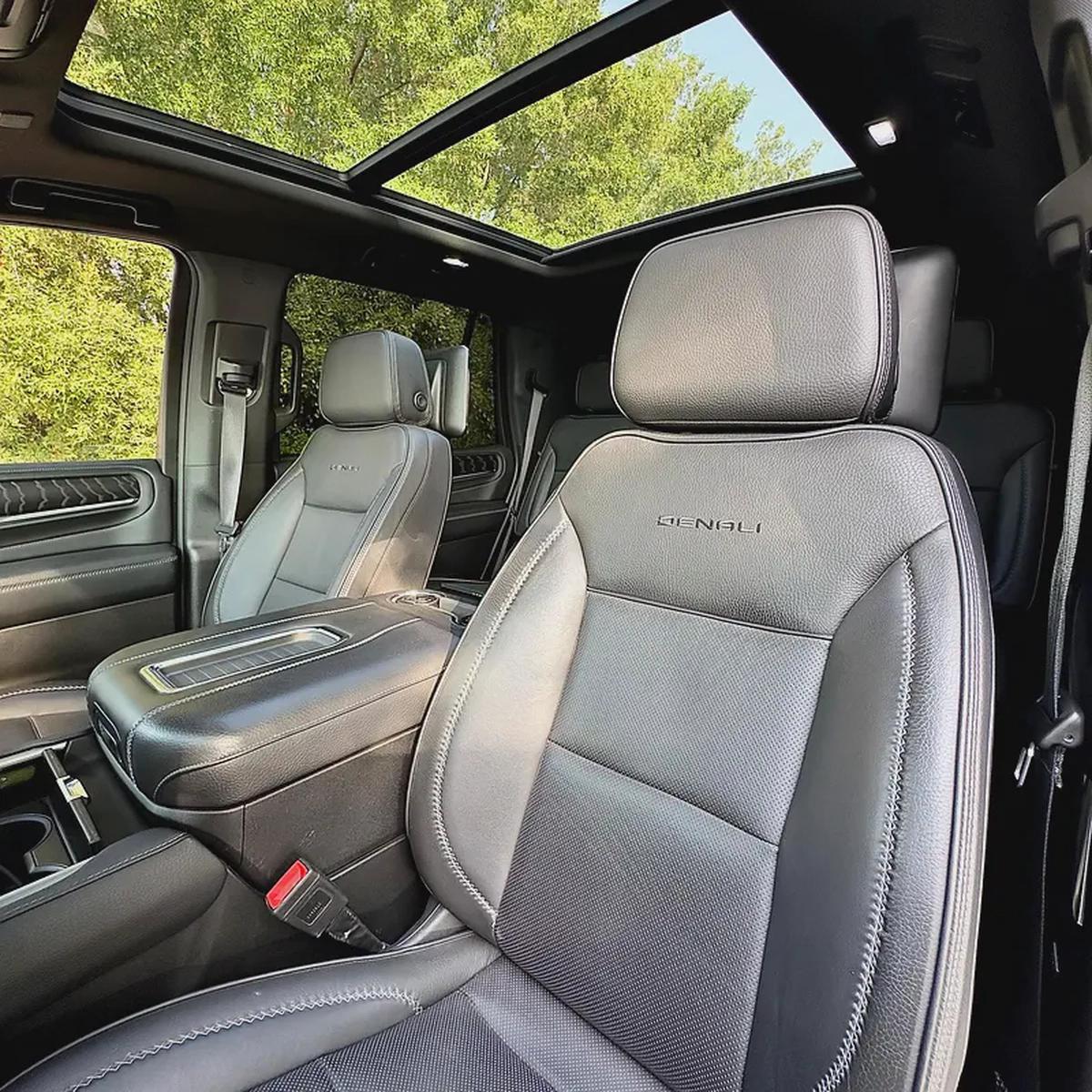 2023 GMC Yukon Denali-8-8