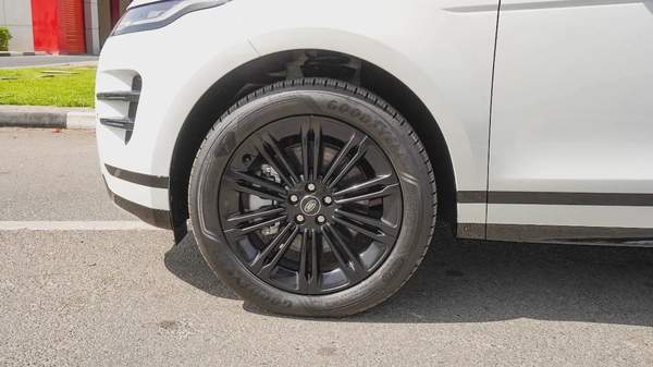 RANGE ROVER EVOQUE SE P250 DYNAMIC 2025!! FIVE YEARS WARRANTY!! THREE YEARS SERVICE CONTRACT