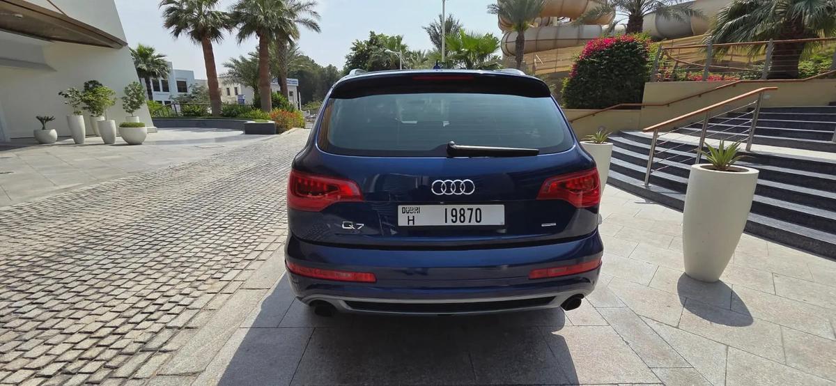2015 Audi Q7 S line-Excellent Condition-Less Kilometer Driven-7-7