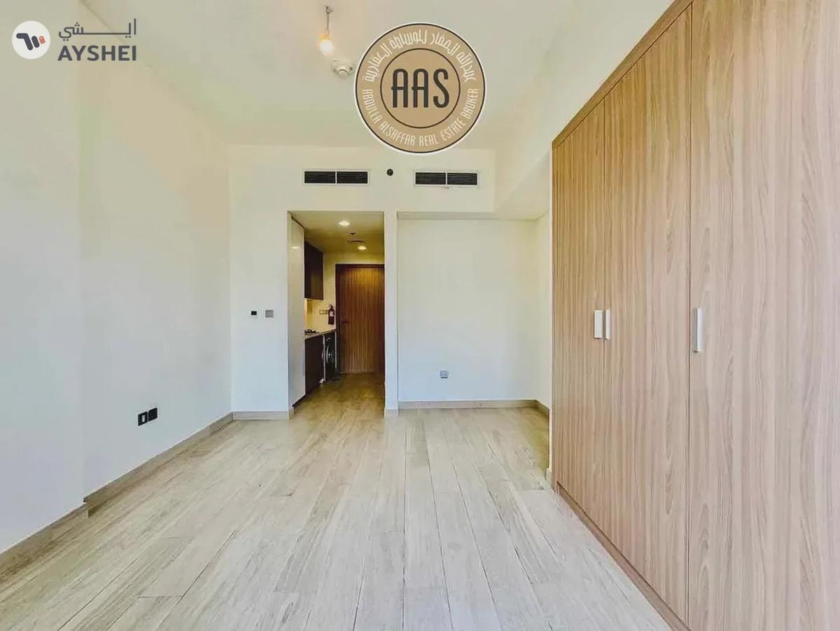 Best layout •• kitchen appliances •• chiller free •• spacious unit-12-12