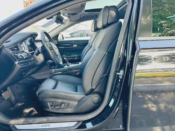 BMW 750I | 2010 | ONLY : 110417 KM | CLEAN TITLE | JAPAN IMPORT