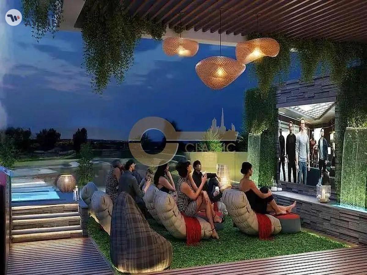 Expansive Home | Prime Location | Stylish Design-5-5