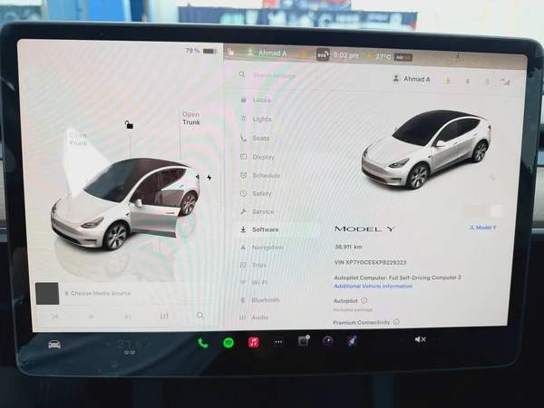 تسلا موديل واي ستاندرد ابيض / اسود 2023 Tesla Model Y Standard - GCC Specs - Excellent Condition