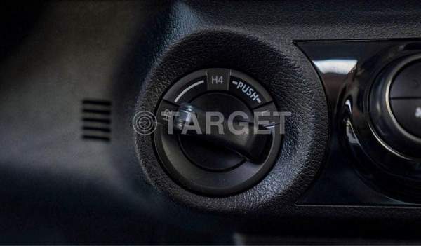 Toyota Hilux Toyota hilux 2.7L petrol MY2025 for export only