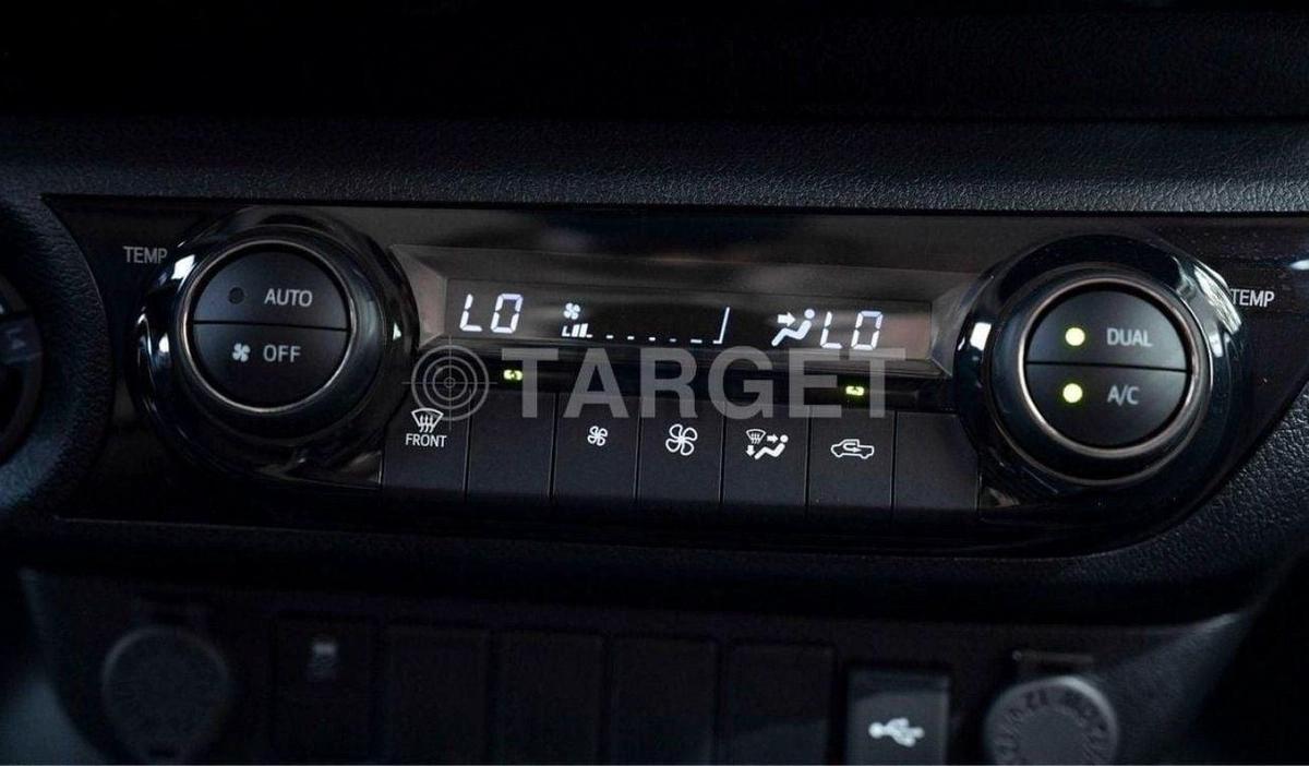 Toyota Hilux Toyota hilux 2.7L petrol MY2025 for export only-18-18