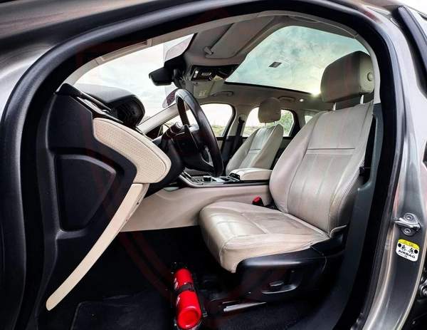 Used Land Rover Range Rover Velar 2019