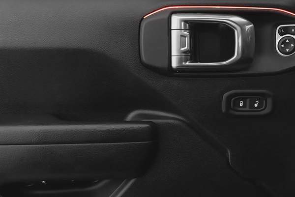 2,461 AED / 60 months | 0% DP | 2022 Jeep Wrangler Sport / Full Jeep Service History