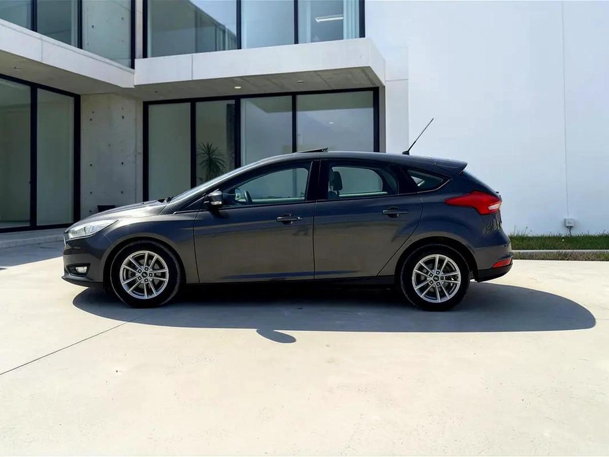AED 530 P.M | 0% DOWN PAYMENT | FORD FOCUS 1.5L A/T ECOBOOST | 2017 | GCC SPECS-2-2