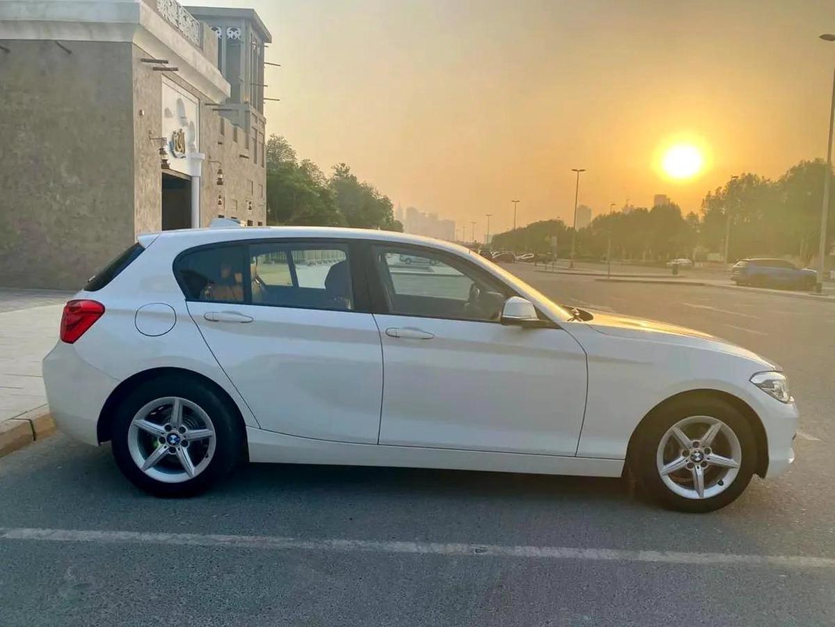 2019 bmw 120i sport line || 4 cylinder turbocharged || accident free ||Full services at bmw agency-7-7