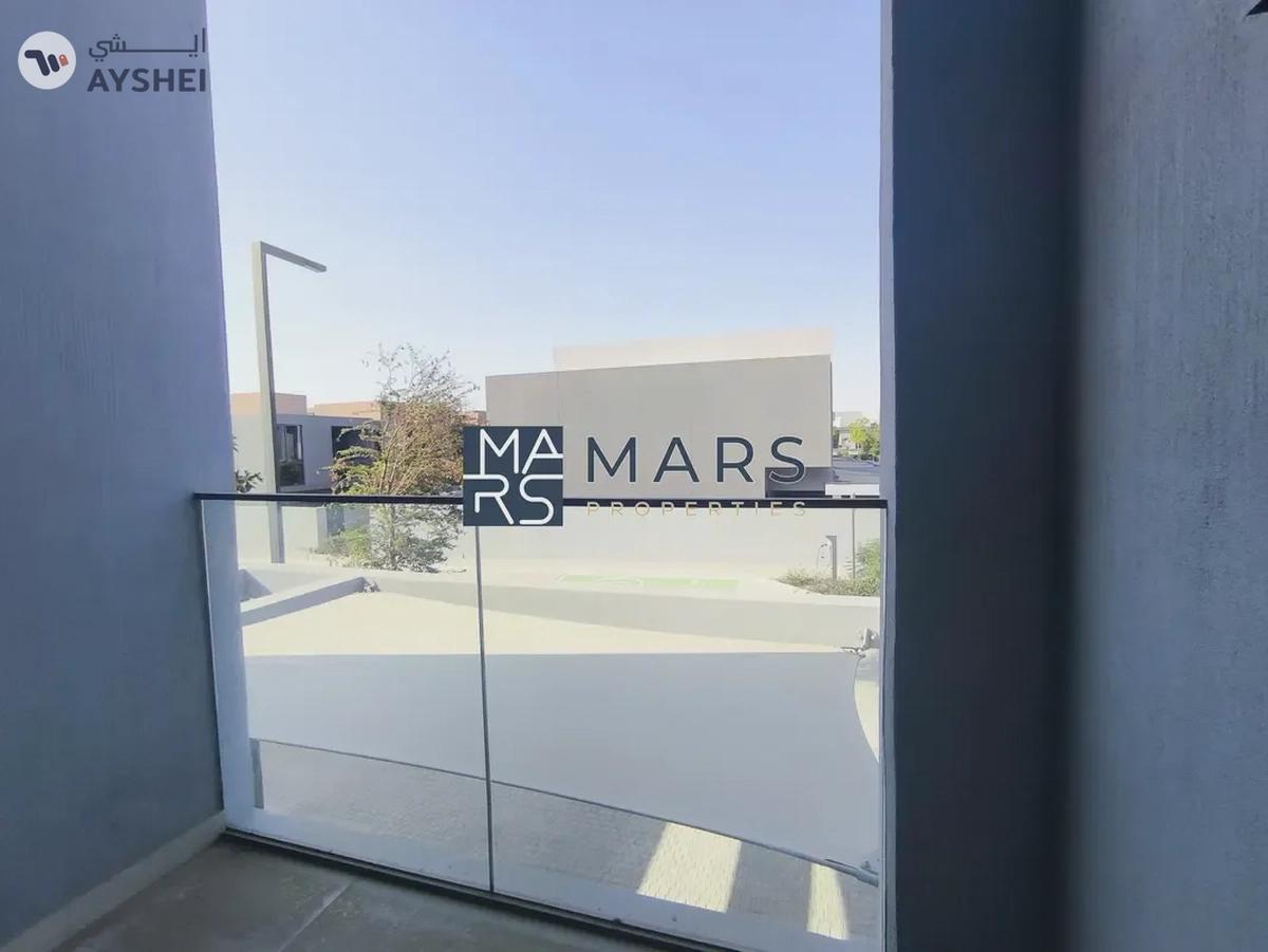 BRAND NEW SINGLE ROW END UNIT 3BHK BIGGEST LAYOUT-13-13