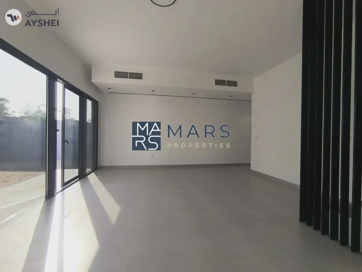 BRAND NEW SINGLE ROW END UNIT 3BHK BIGGEST LAYOUT-9-9