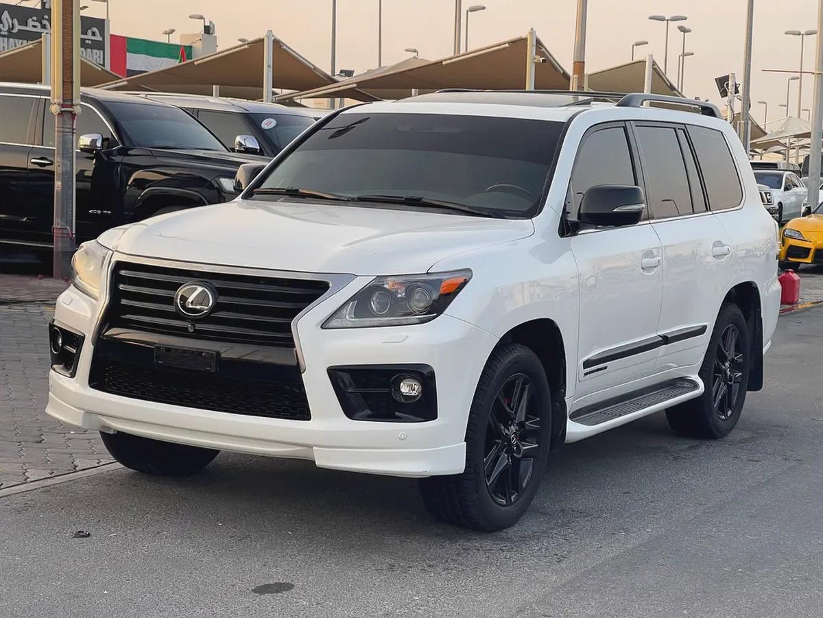 لكذس LX570 محول وكاله بلاك اديشنLexus LX 570 Sport 2014 - GCC Specs - Perfect Condition-1-1