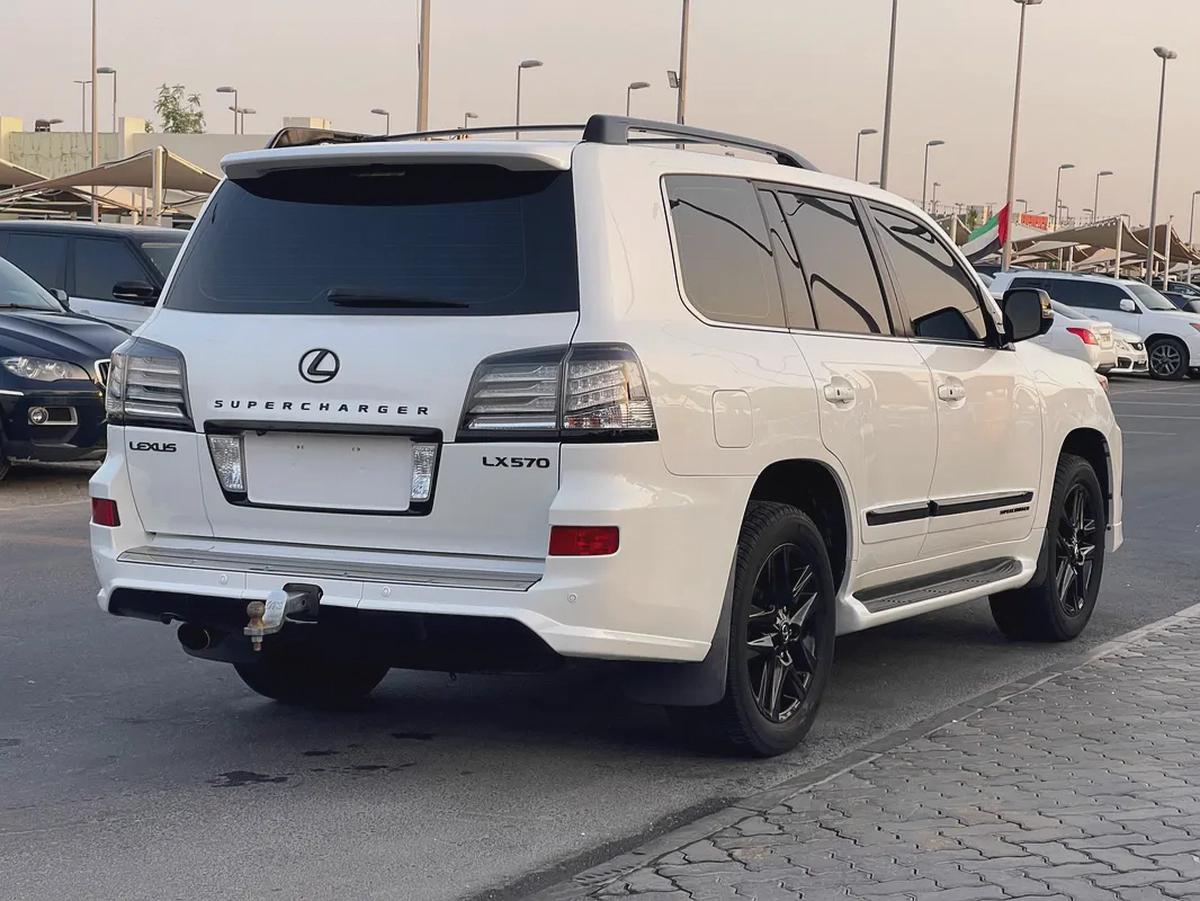 لكذس LX570 محول وكاله بلاك اديشنLexus LX 570 Sport 2014 - GCC Specs - Perfect Condition-5-5