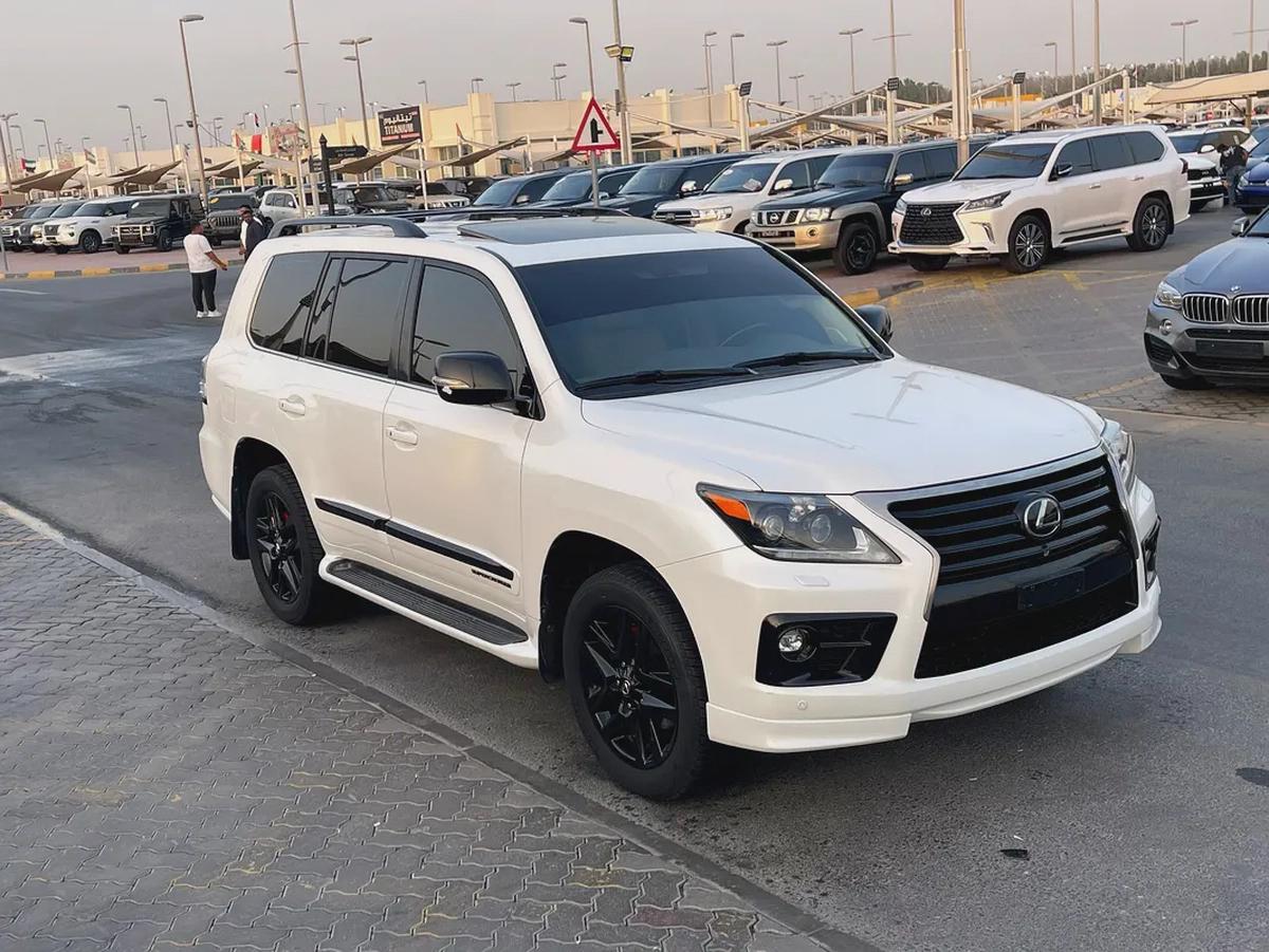 لكذس LX570 محول وكاله بلاك اديشنLexus LX 570 Sport 2014 - GCC Specs - Perfect Condition-8-8