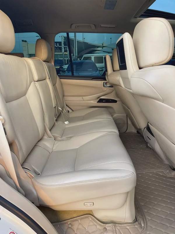 لكذس LX570 محول وكاله بلاك اديشنLexus LX 570 Sport 2014 - GCC Specs - Perfect Condition