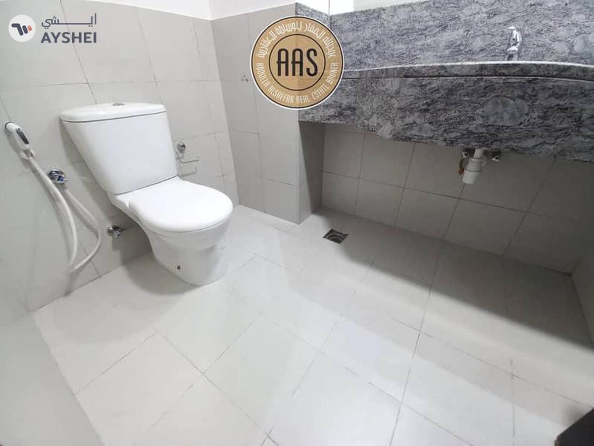 Deal Of The Day Chiller Free Spacious 3Bhk 90k With Full Facilities-3-3