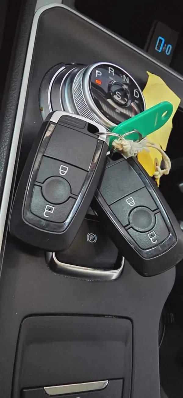 2022-Ford Edge SE -Excellent Condition-Under Warranty and Service Contract-Bank Finance Available