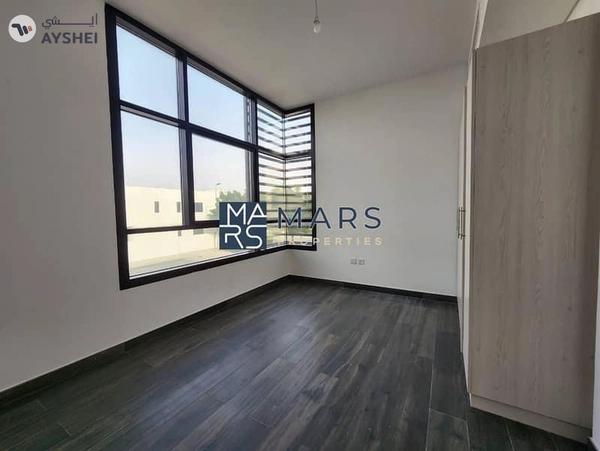 Luxury| Spacious| 4 Bedroom Townhouse| With Maid Room| Best Price| End Unit