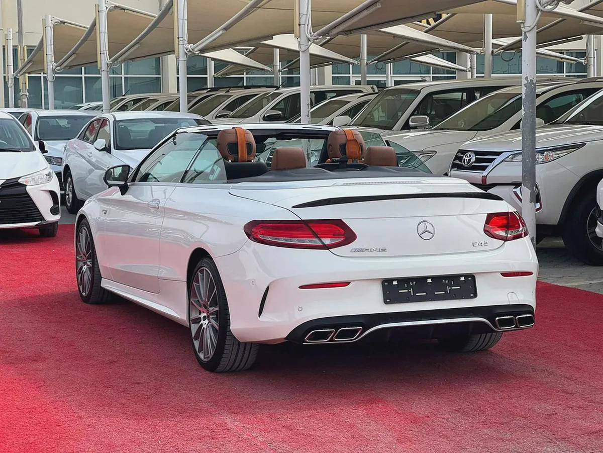 2017 Mercedes - Benz C200 | Coupe | Korean Specs | V4 | Ref#922-3-3