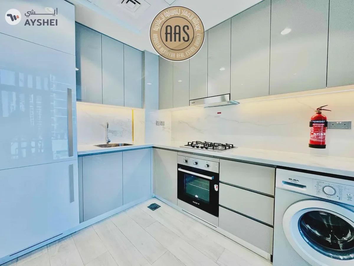 Stunning View • Luxury Living • Chiller Free • Luxurious 1bhk Available • All Amenities-4-4