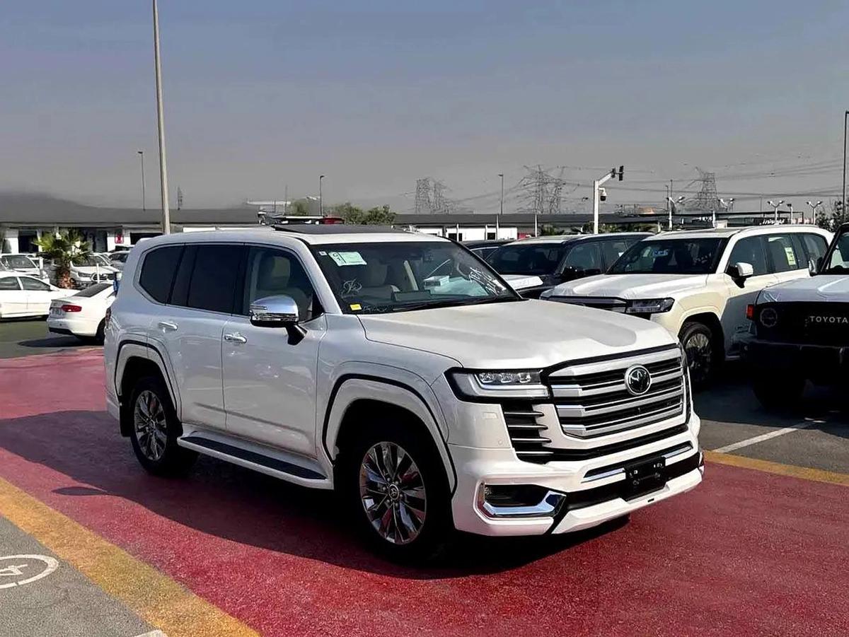 2024 (RIGHT HAND DRIVING) LAND CRUISER 300 ZX 3.5L PETROL 7-SEATS BRAND NEW 0KM FOR EXPORT ONLY-9-9