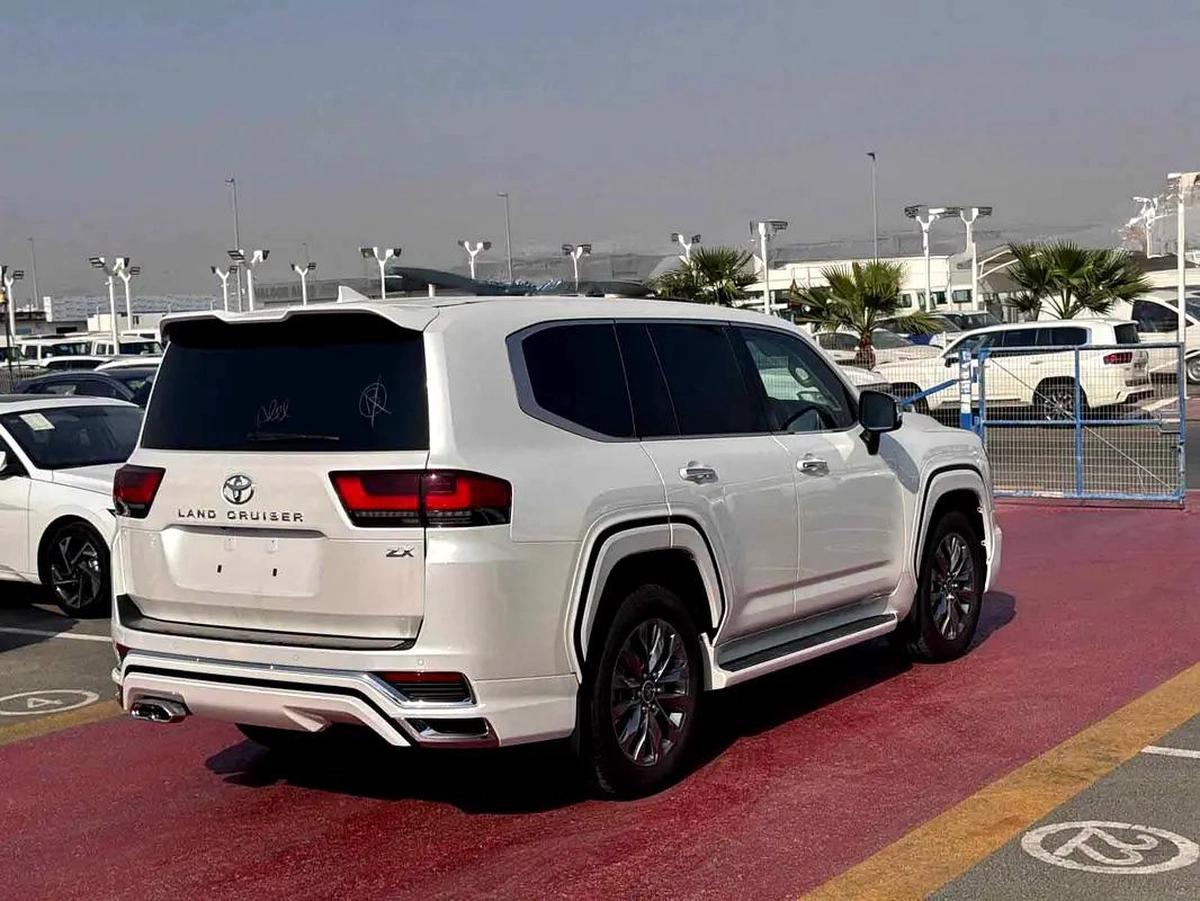 2024 (RIGHT HAND DRIVING) LAND CRUISER 300 ZX 3.5L PETROL 7-SEATS BRAND NEW 0KM FOR EXPORT ONLY-17-17