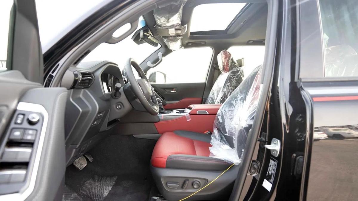 TOYOTA LAND CRUISER GR 3.5L 2026-14-14