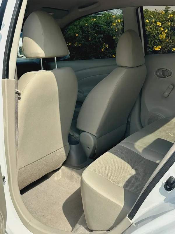 399/-AED EMI Nissan Sunny 1.6L || GCC Specs || Well Maintained