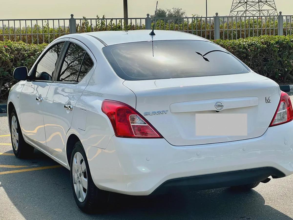 399/-AED EMI Nissan Sunny 1.6L || GCC Specs || Well Maintained-7-7