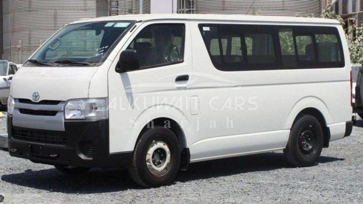 Toyota Hiace (NEW) Toyota Hiace 15seat 2.5L Diesel V4 MT 2025-1-1