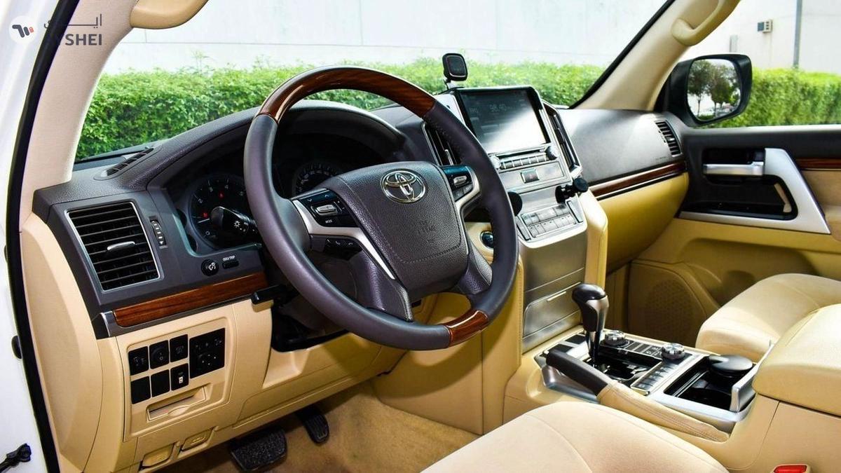 Toyota Land Cruiser EXR 5.7 V8-3-3