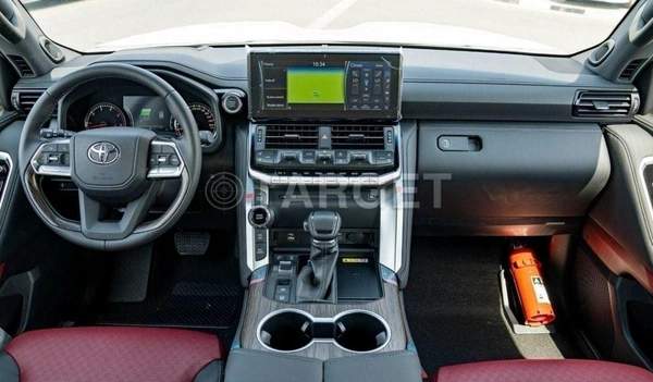 Toyota Land Cruiser LAND CRUISER VXR 3.3L DIESEL 2025