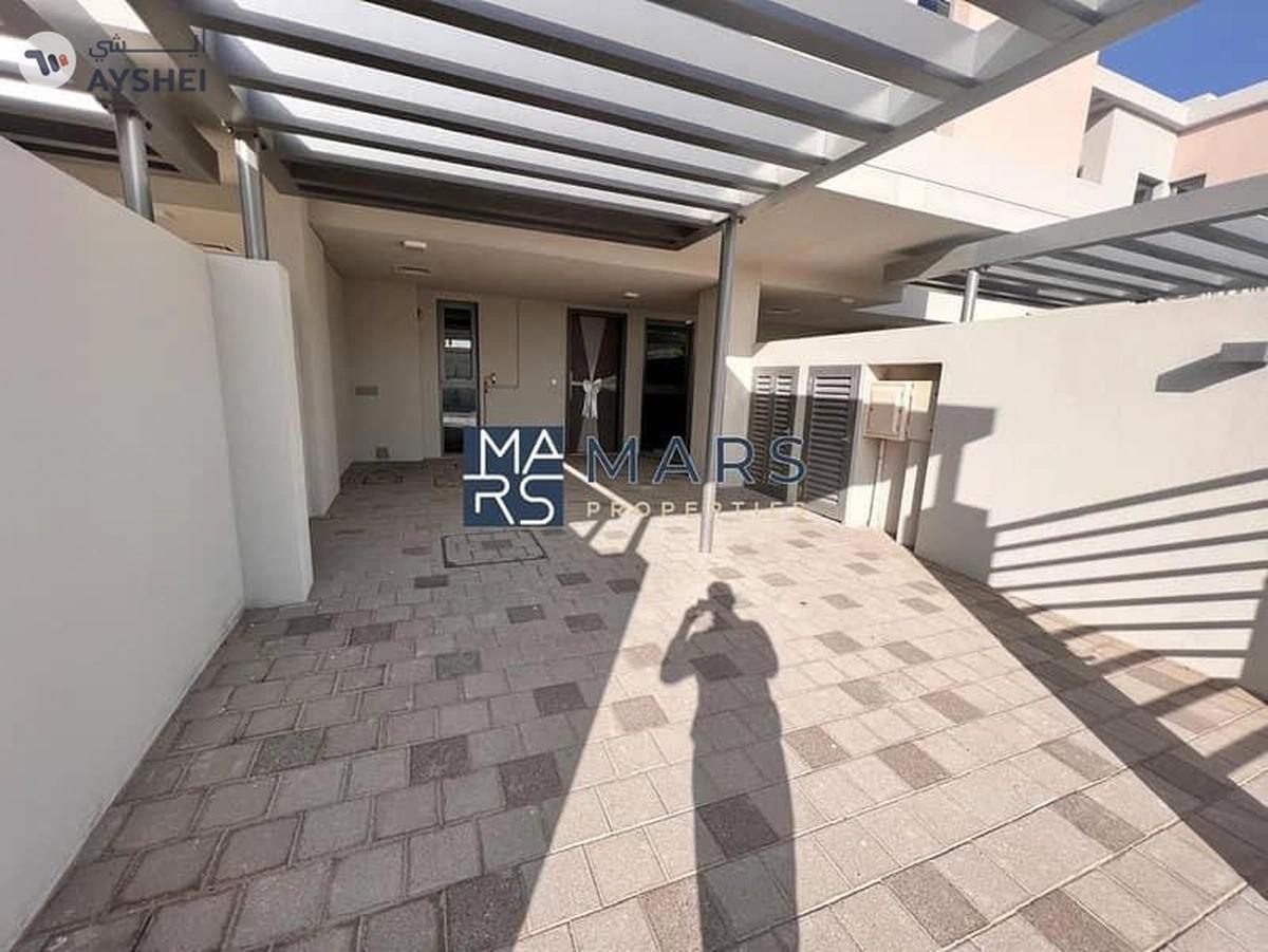 Graden Home | Ground Floor Unit | Hot Offer-5-5