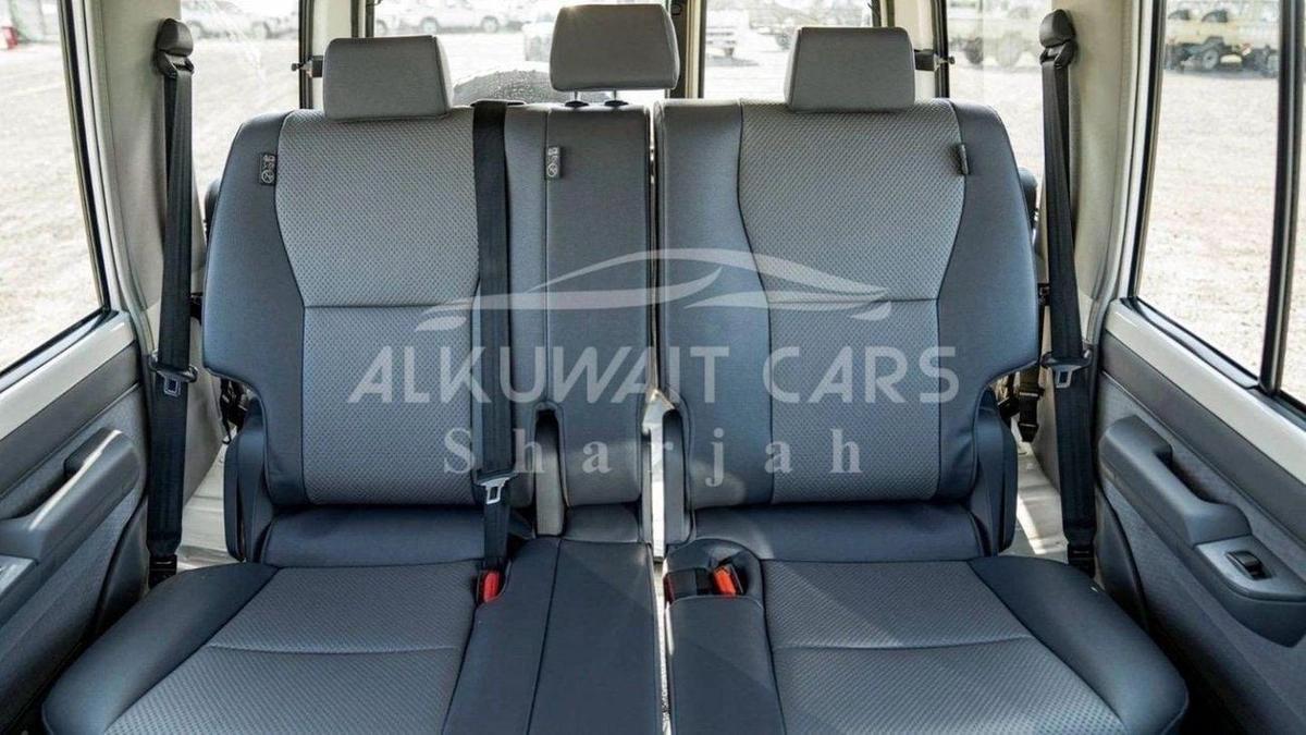 Toyota Land Cruiser 70 Land Cruiser Hard Top LC76 4.2D MT 5door MY2024-10-10