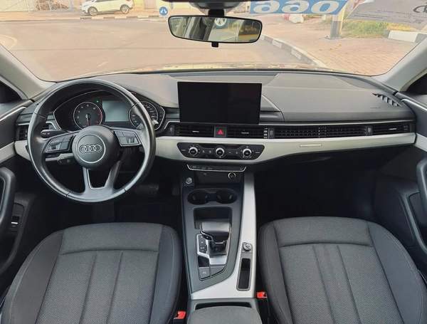 AUDI A4 TFSI - 2021 - ONLY 20113KM - SUPER CLEAN CAR FRESH JAPAN IMPORT