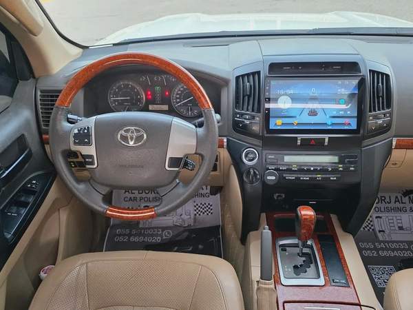 Toyota Land Cruiser GXR V8 Model 2015 Full Options Very Clean Condition