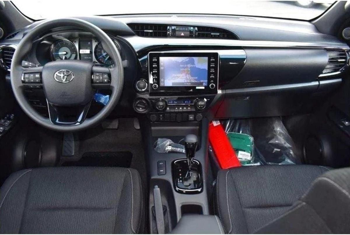 Toyota Hilux ADVENTURE 4.0L V6 2025-3-3