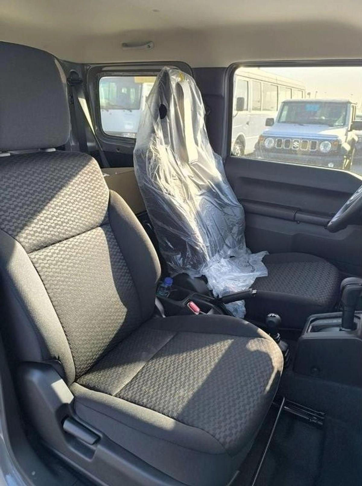 Suzuki Jimny SUZUKI JIMNY 1.5L 4×4-8-8