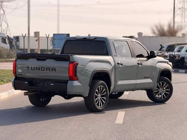 Toyota Tundra Toyota Tundra 2025 model low mileage