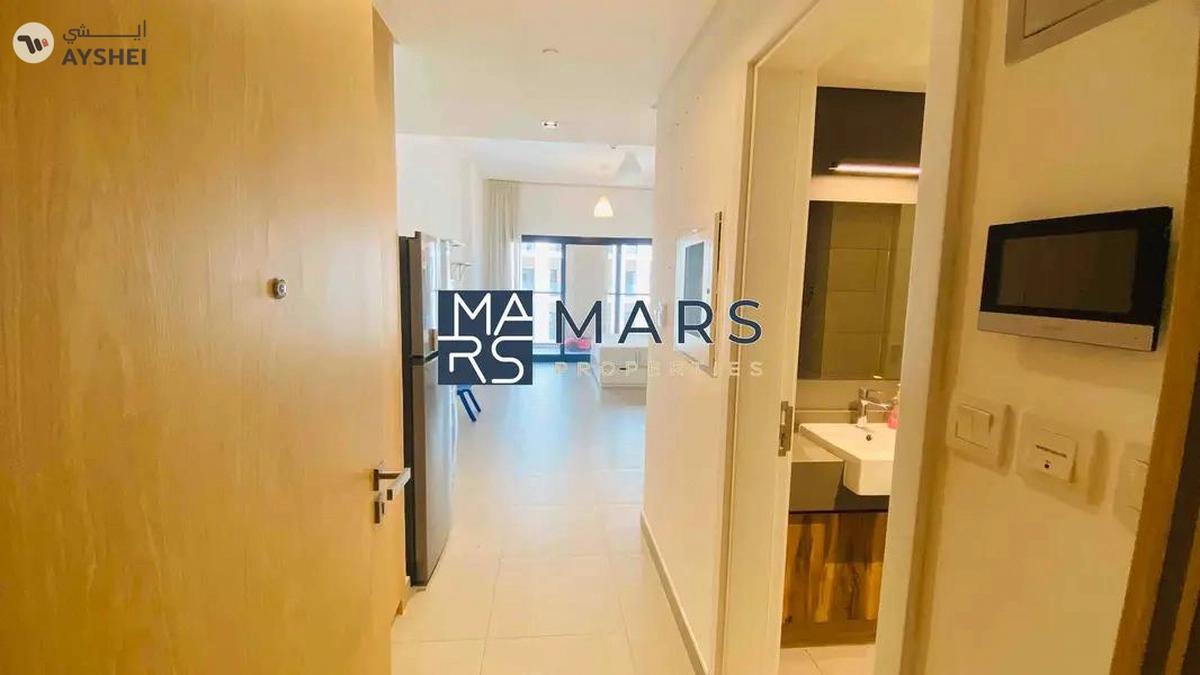 Biggest Layout | Easy Access | Big Balcony-0-landscape