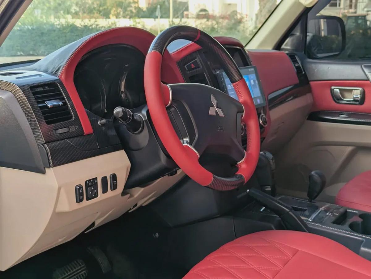 Mitsubishi Pajero GLS MID 2016 - GCC Specs - Reliable SUV-7-7