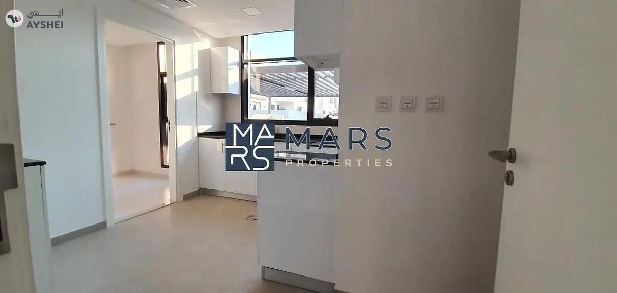 Spacious 3 Bedrooms bigger unit is available for rent in nasma residence for 110,000 AED yearly-10-10