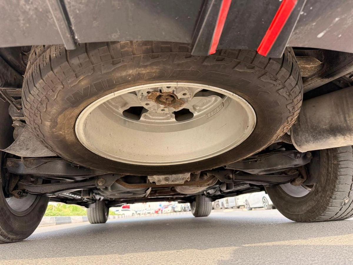 Nissan Armada SL 4WD Full option sunroof-21-21