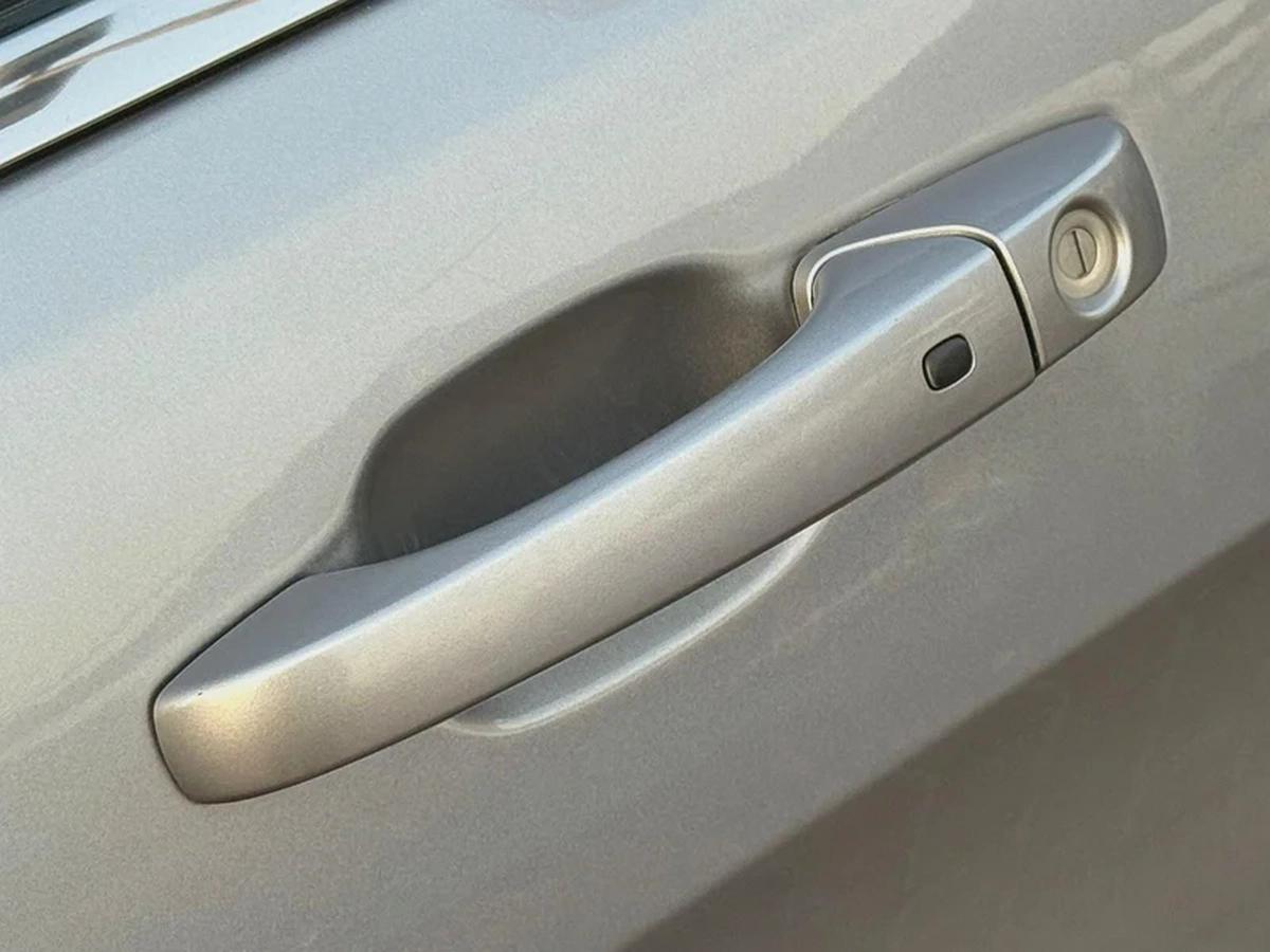 Jeep SRT, 2015 GCC, fully loaded, in very good condition.-8-8