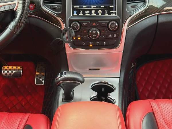 Jeep SRT, 2015 GCC, fully loaded, in very good condition.