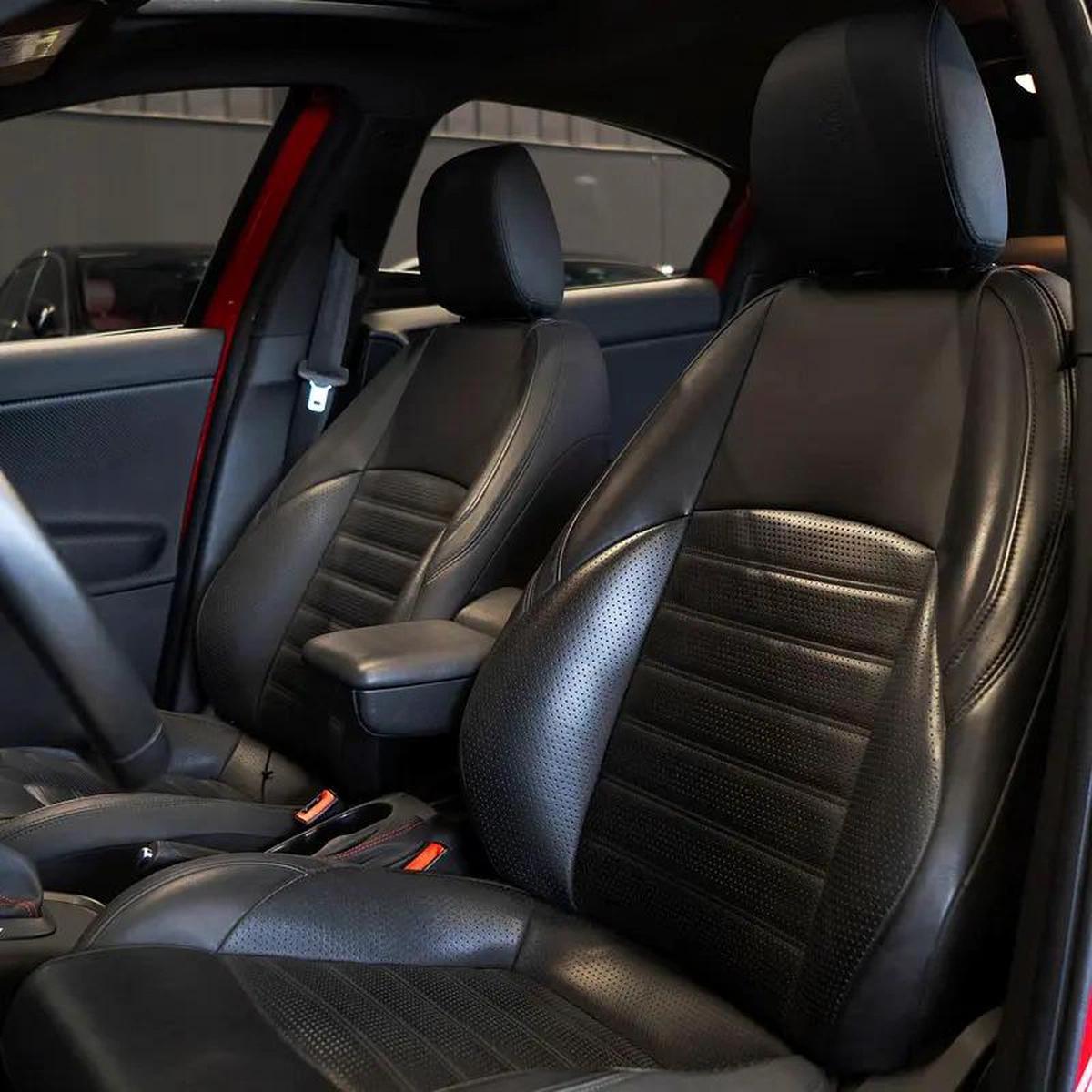 AED 823 P.M • 0% Downpayment • Alfa Romeo Giulietta Veloce • 1 Year Warranty-11-11