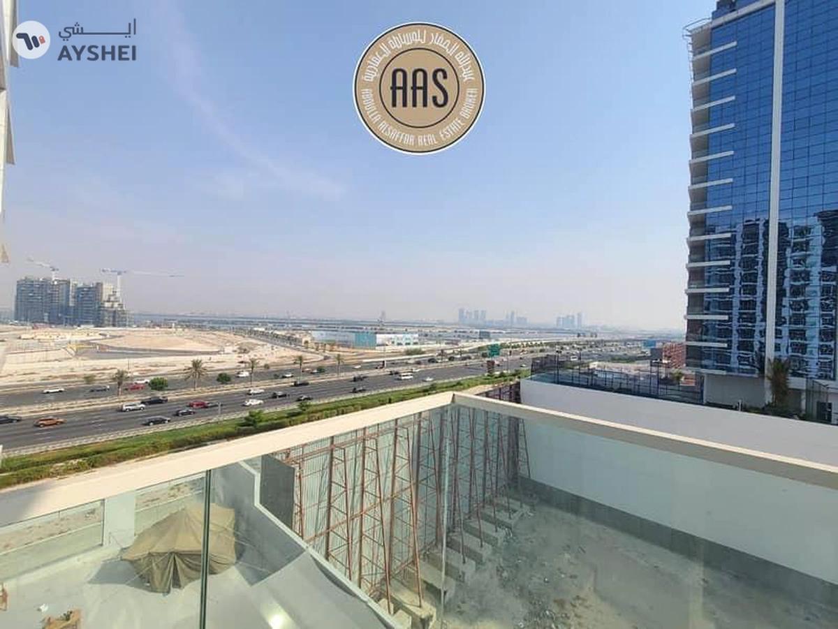 Prime location Huge 1bhk 2bathrooms in 75k balcony wardrobes 1parking free-0-landscape