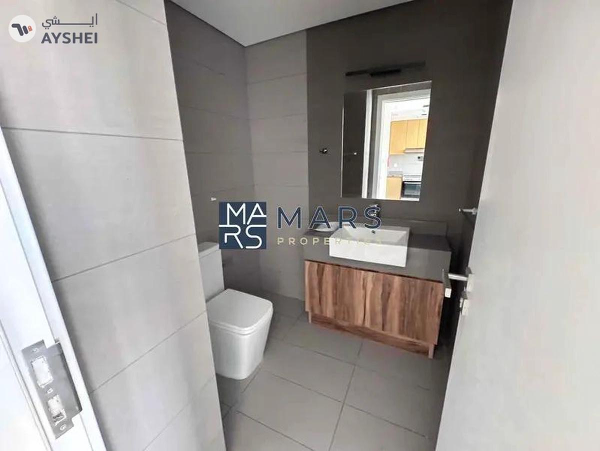 Spacious one bedroom with kitchen appliances in modern community-6-6