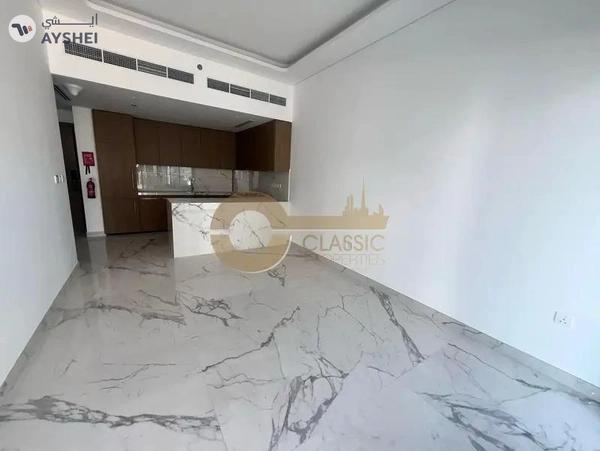 Luxurious Layout | 1 Bedroom | Phase-4 | Brand New