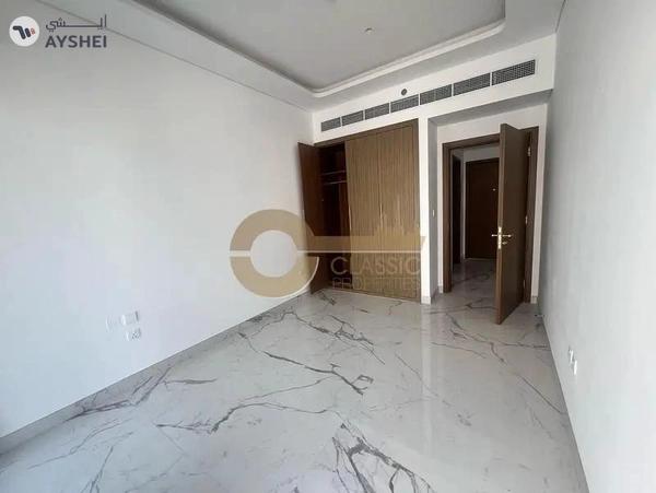 Luxurious Layout | 1 Bedroom | Phase-4 | Brand New